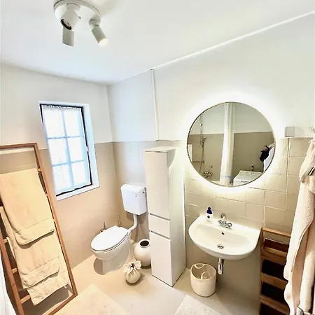 Malo Casa de Férias Rovinj